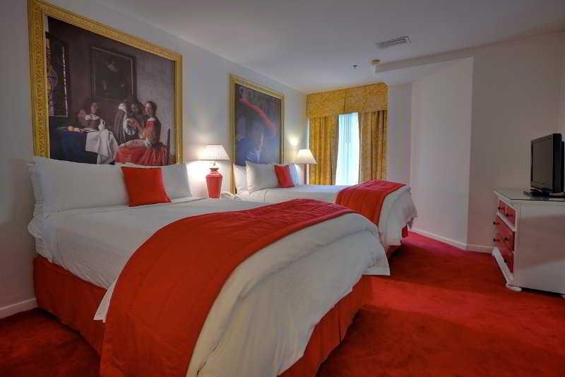 Red South Beach Hotel Маями Бийч Стая снимка